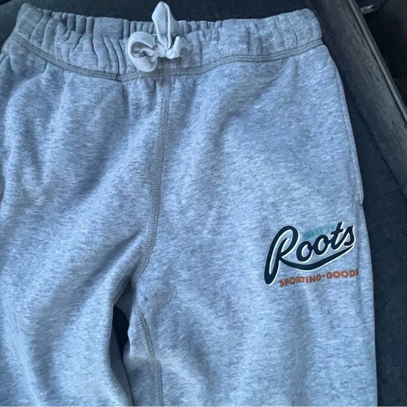 Roots Boys Large Sweatpants - Picture 4 of 4